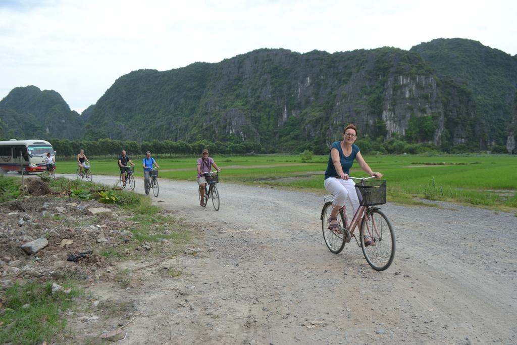 נין בין Tam Coc Smile Homestay מראה חיצוני תמונה